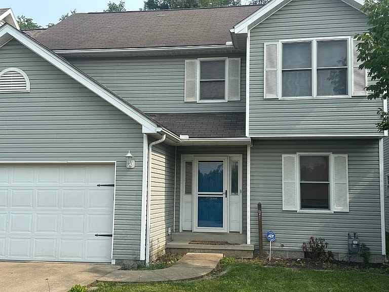 2008 Pinecrest Dr — Photo 1