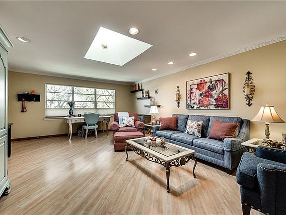 4th image of 6230 Bandera Ave #6230C