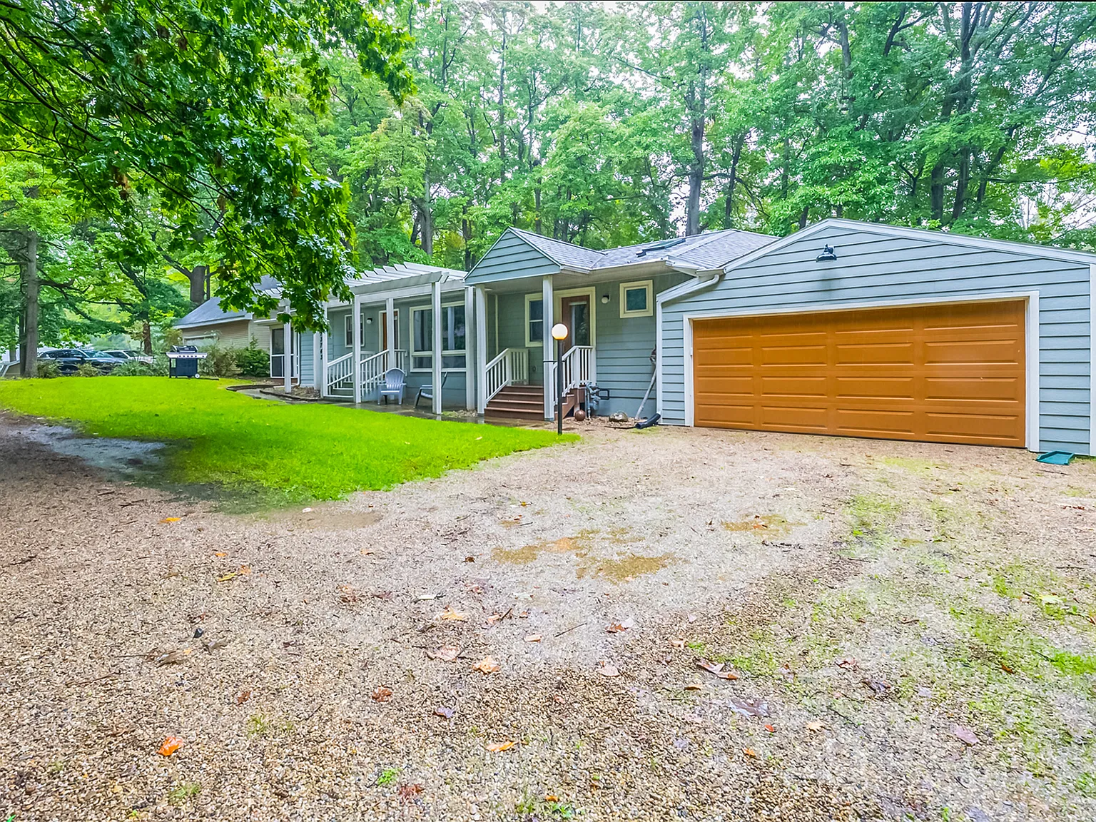 3 bed, 1200 sqft, $3,800 — Photo 1