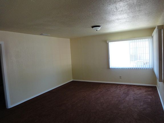 3rd image of 4413 W Nichols Ave
