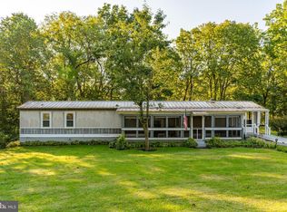 2085 Reservoir Dr, Middletown, PA 17057