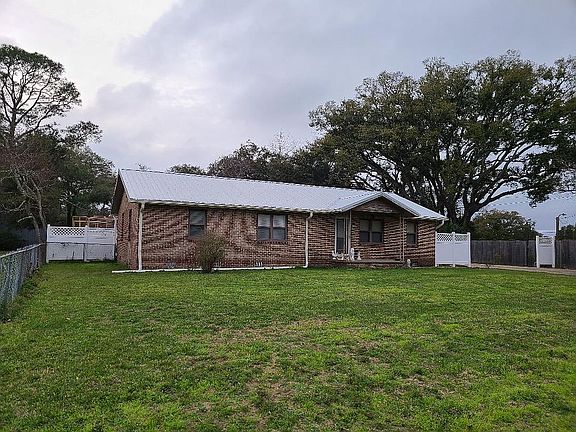 4th image of 1119 Concordia Blvd