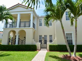 838 NW 83rd Ln, Boca Raton, FL 33487