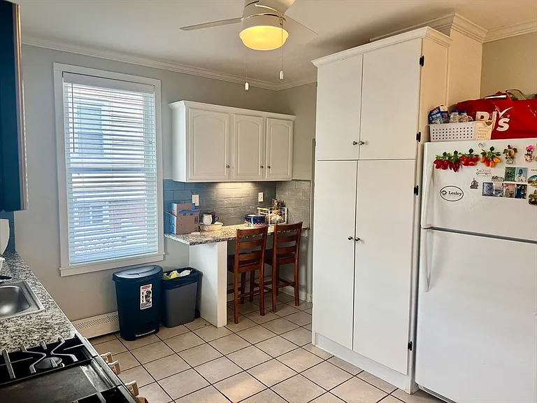 91 Foster St #1 — Photo 4