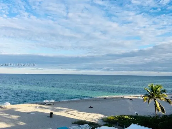 18001 E Collins Ave #2209, North Miami Beach, FL 33160