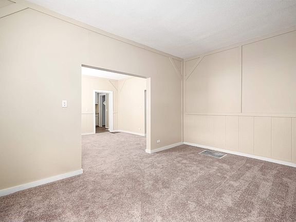 5th image of 306 1st St