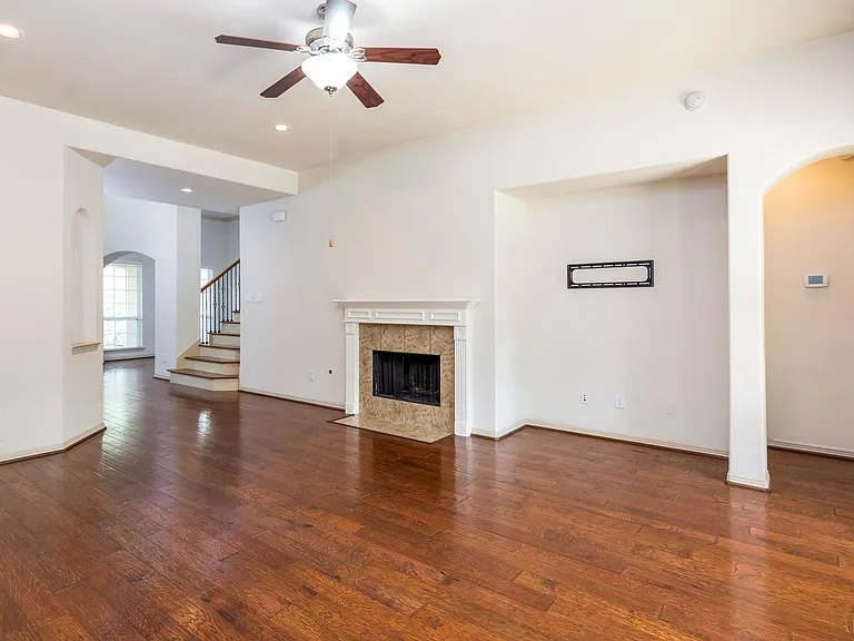 62 S Longsford Cir — Photo 23