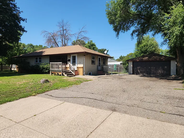 5900 Washburn Ave N — Photo 1