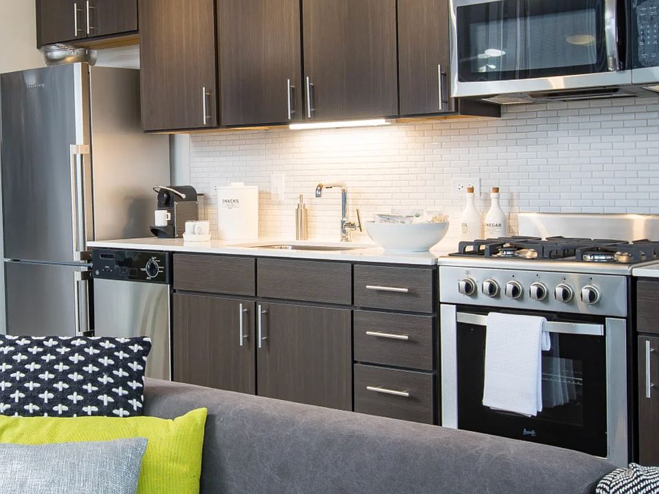 1st image of 200 W Superior St #807