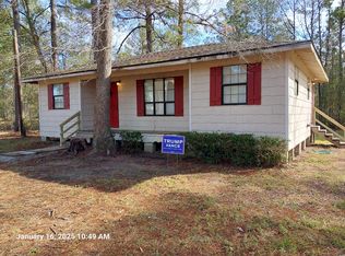 1100 Redfern Ln, Silsbee, TX 77656