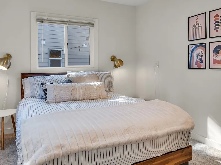 5506 NE Hoyt St — Photo 53