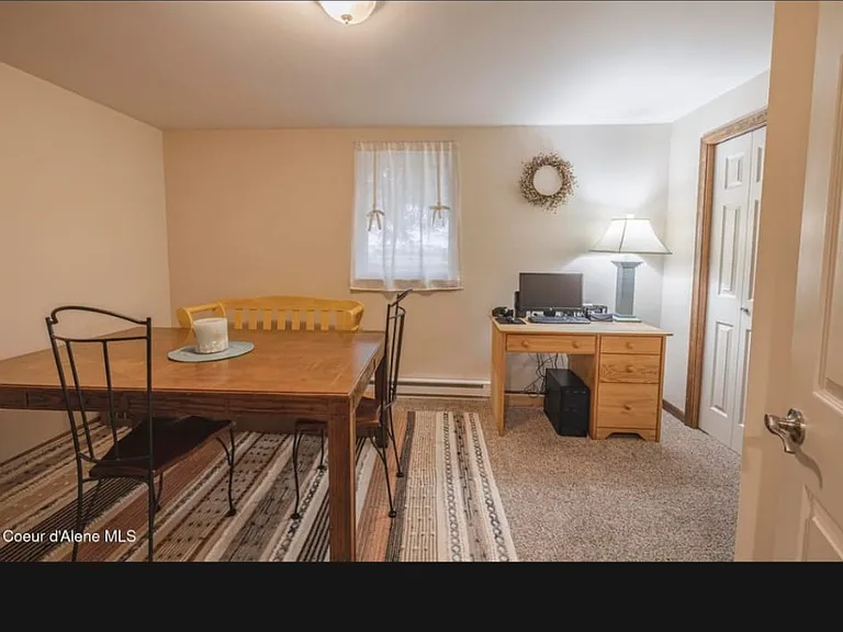 4300 N Crown Ave #2 — Photo 2