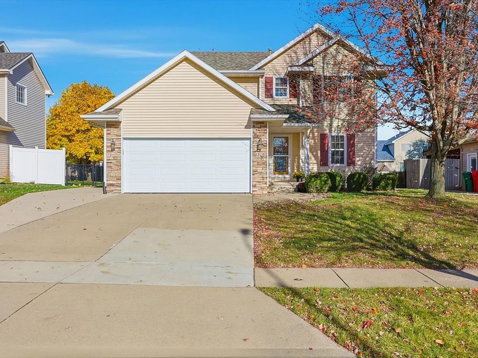 1st image of 2929 SW Meadow Ridge Dr