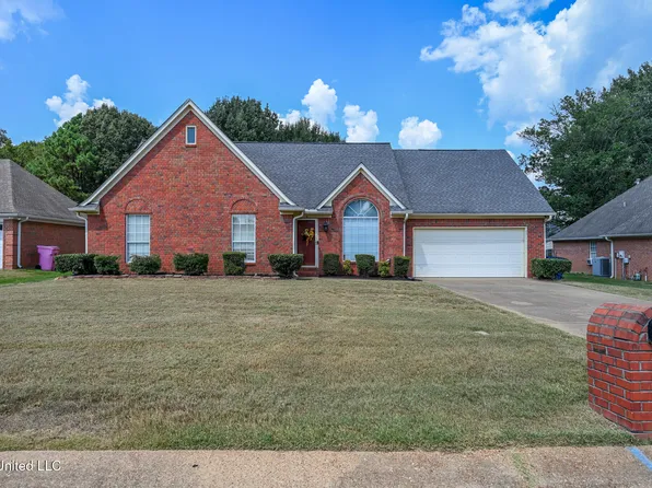 7098 Amber Dr, Olive Branch, MS 38654