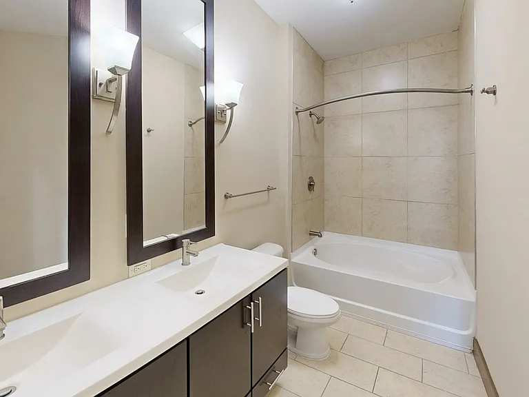 Latitude at Deerfield Crossing — Photo 73