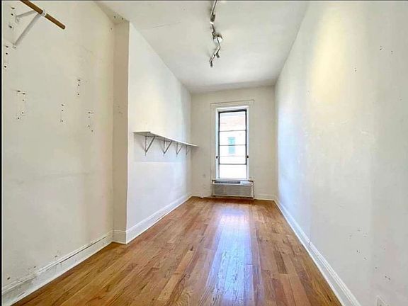 5th image of 327 Nostrand Ave APT 3