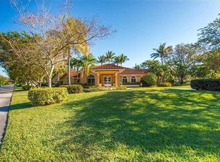 6895 SW 132nd St, Pinecrest, FL 33156