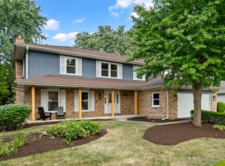 1212 W Keating Dr, Arlington Heights, IL