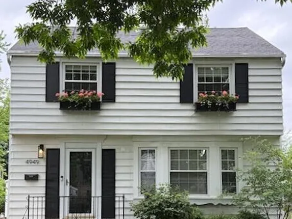 4949 North Hollywood AVENUE, Whitefish Bay, WI 53217