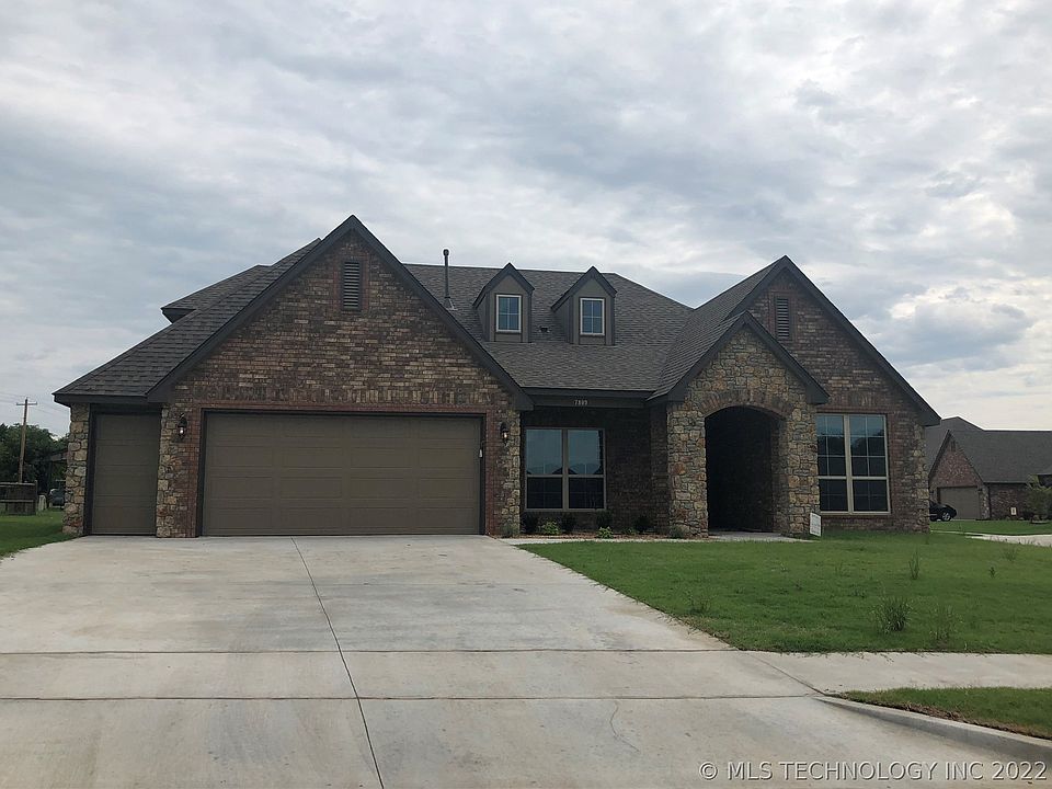1st image of 7809 N 144th East Ave