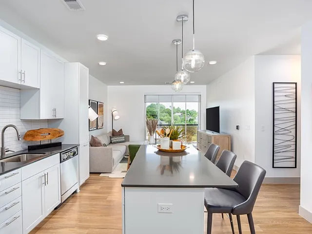 B10 Model Home