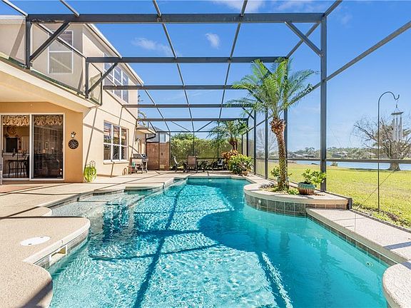 4th image of 426 Osprey Lakes Cir