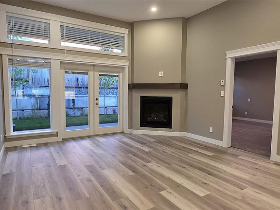 2nd image of 343 Arizona Dr #2