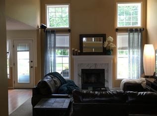 7201 Quindero Run Rd, Louisville, KY 40228