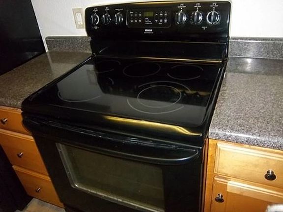 3rd image of 1224 E Evergreen St APT 139