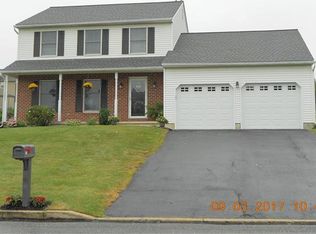 910 Schuyler Dr, Easton, PA 18040