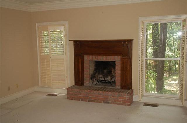 2nd image of 7821 Satinwood Pl