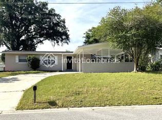 6903 Fern Cir, Leesburg, FL 34748