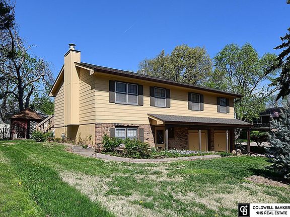 2nd image of 5306 S 106th St