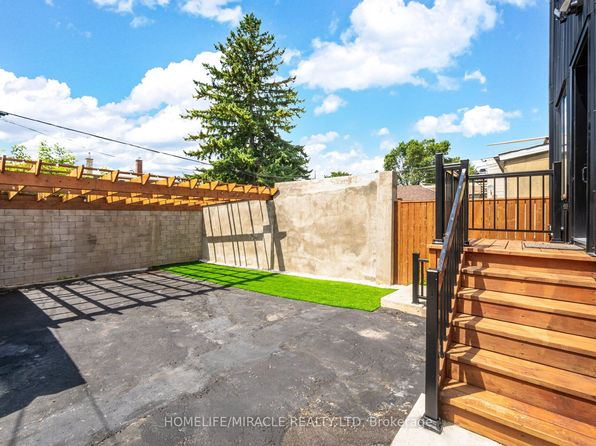 388 Oakwood Ave, Toronto, ON M6E 2W3