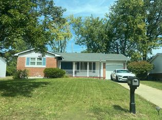 2155 Huntington Dr, Florissant, MO 63033