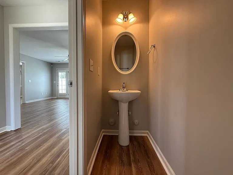 2403 Mid Salem Dr — Photo 8