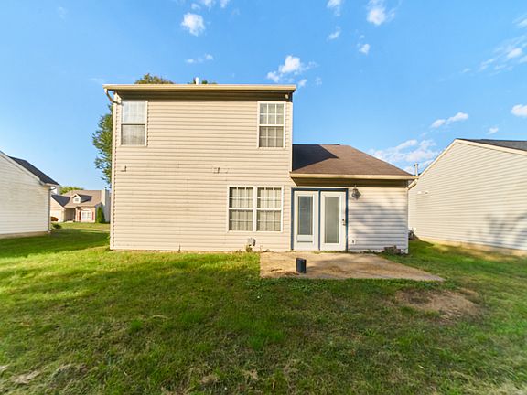 3rd image of 3133 N River Shore Pl