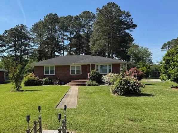 3933 Chadswyck Rd, Chesapeake, VA 23321