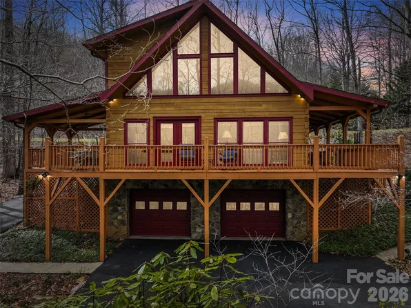 133 Smokemont Dr, Arden, NC 28704