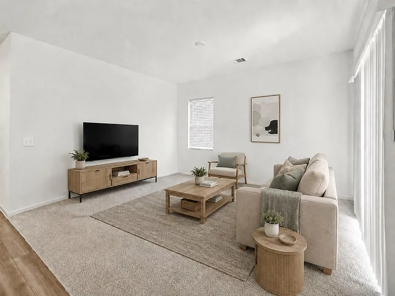 5830 Capri Forest Dr — Photo 9