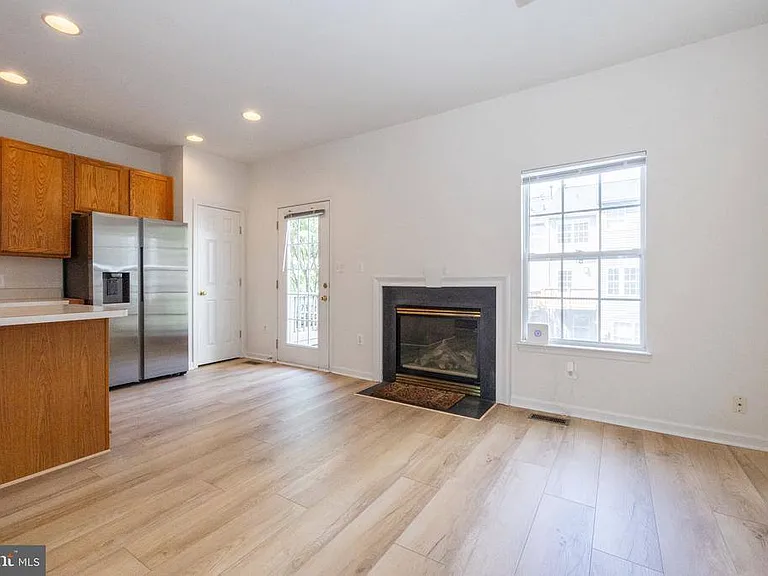 2456 Covered Wagon Ct — Photo 10