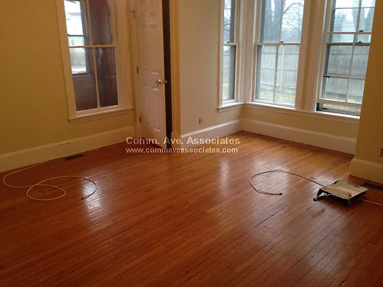 62 Maple St #1 — Photo 7