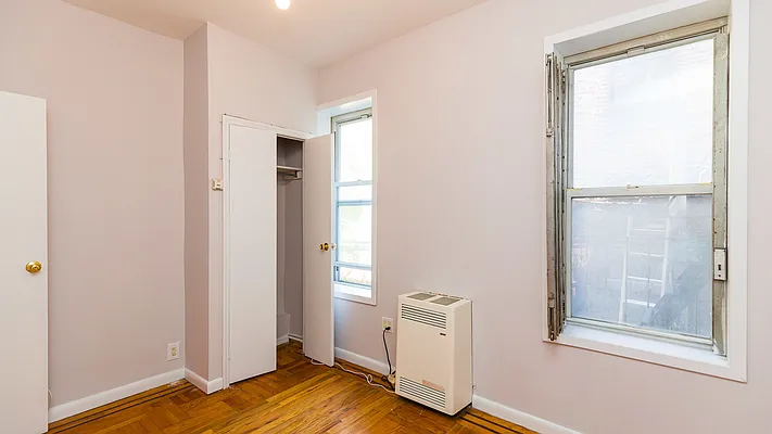 Rented by Nooklyn NYC LLC | media 29