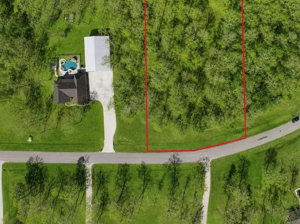 189 County Road 6323, Dayton, TX 77535