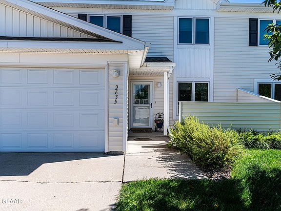 2nd image of 2635 40th Ave S