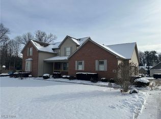 3605 Villa Rosa Dr, Canfield, OH