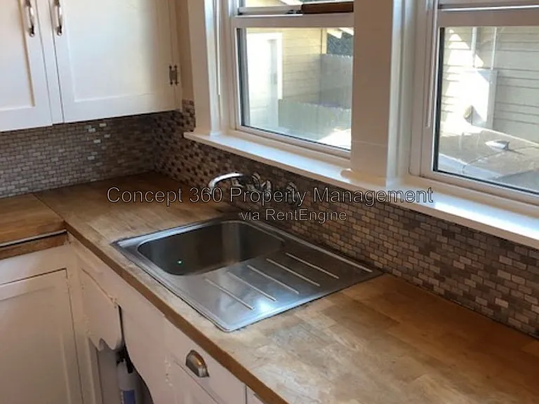 1144 E Appleton St #1 — Photo 13