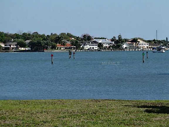 4th image of 4717 Trade Winds Dr S