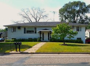 631 13th St S, Hudson, WI 54016