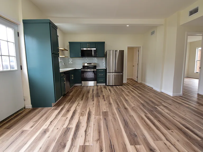 5924 Bryan Pkwy #1 — Photo 5